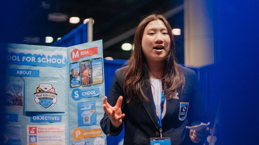 Why I Actually Like Public Speaking Now (Thanks,&nbsp;DECA)